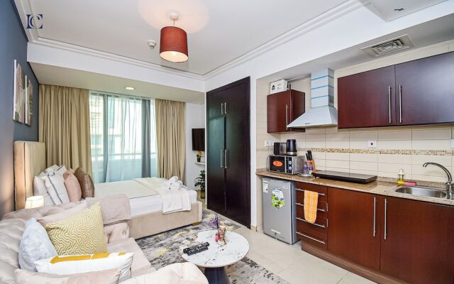 Chrs - Well-kept Furnished Studio