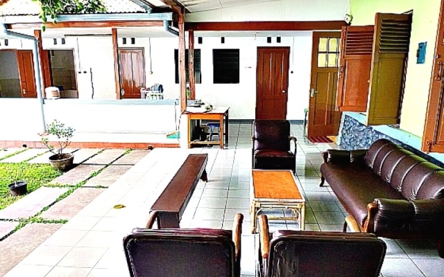 De Hoff Cihampelas Cottage – Guest Rooms – Bandung