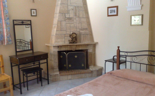 Planos Beach Hotel