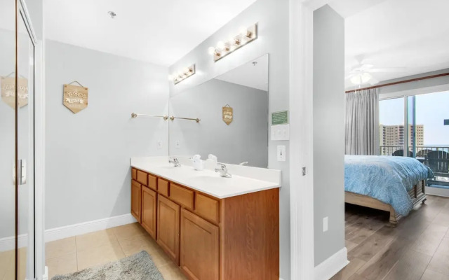 Ariel Dunes II 609- Kali Zoe