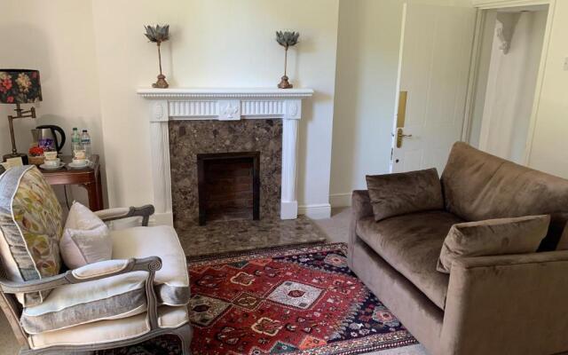 Scarborough Hill Country Inn