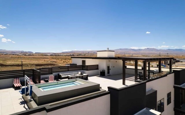 Lagoon Breeze 2 Bedroom Condo