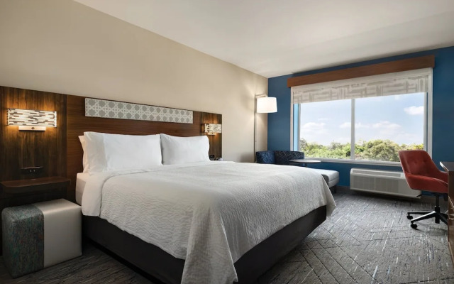 Holiday Inn Express Cape Canaveral by IHG