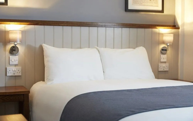 Cocked Hat Hotel by Greene Kings Inns