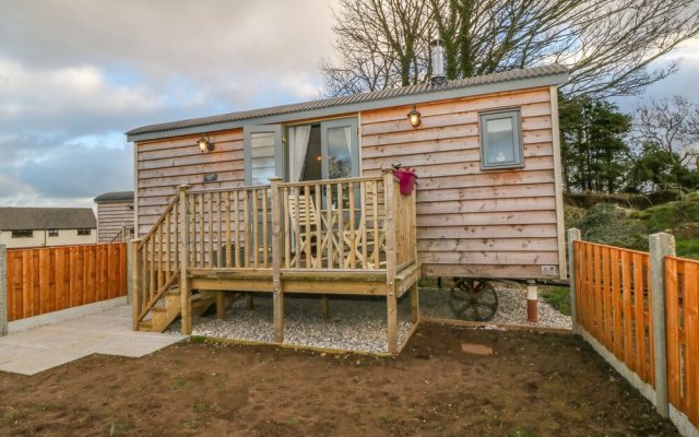 Cassie'S Shepherd'S Hut