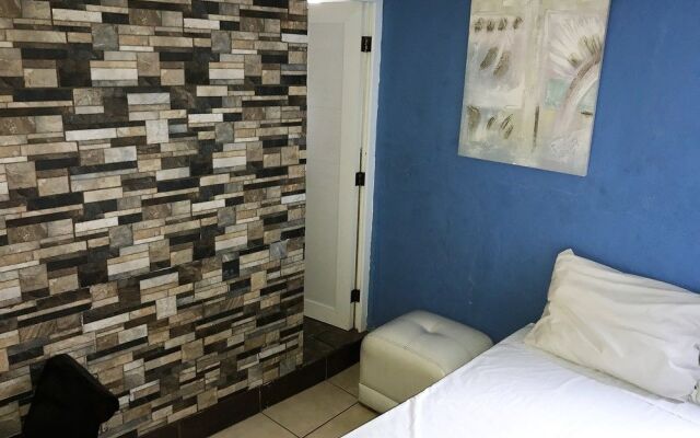 Mi Paraiso Hotel & Resort