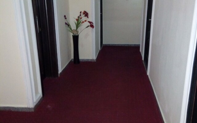 Laurintin Rose Hotel