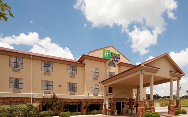 Holiday Inn Express Hotel & Suites Kerrville, an IHG Hotel