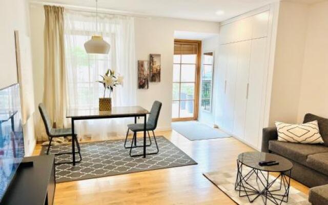 Tomy Old Town Apartments