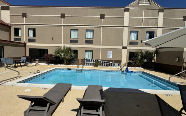 Red Roof Inn Moss Point