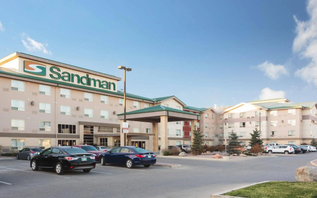 Sandman Hotel & Suites Winnipeg Airport