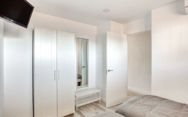 Modern Apartment in Torremolinos With Swimming Pool