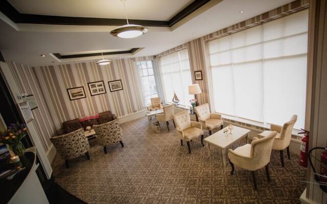 Grand Central Hotel