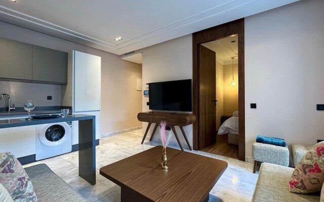 Les Joyeux Luxury Suites & Appart