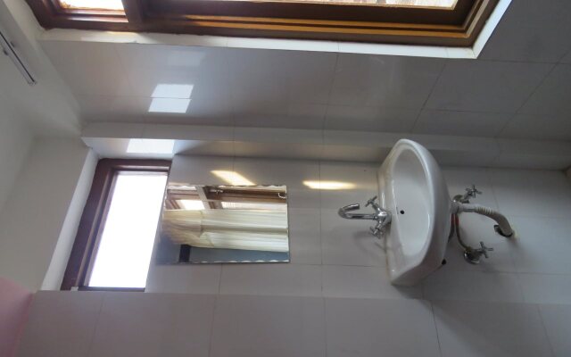Friend's Guest House