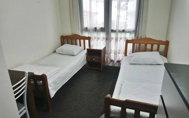 Отель «Зеленый Дом»