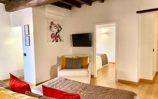 Palace Fontana di Trevi loft