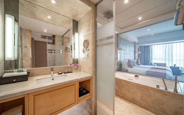 Swissôtel Guangzhou Hotel