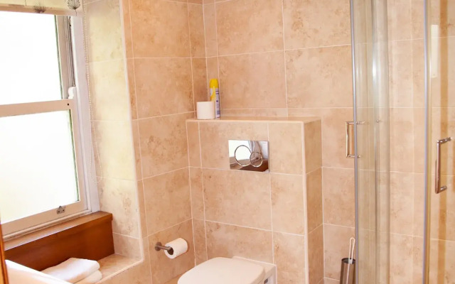 The Rooms at the Nook