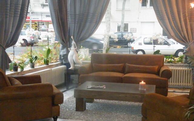 Hôtel de l'Avenue