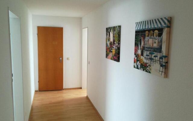 Apartment 28 o M
