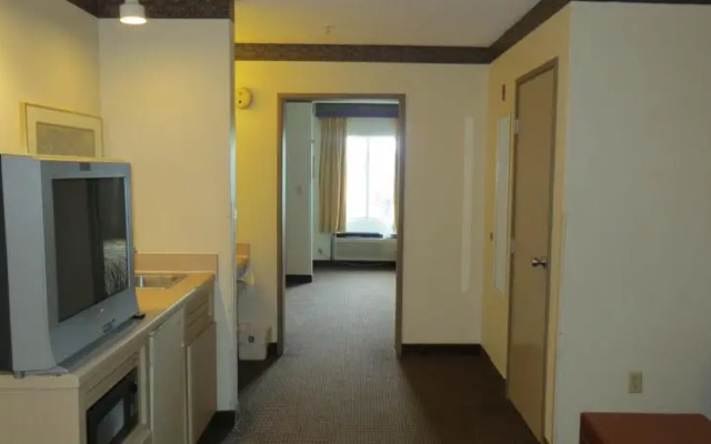 Quality Suites