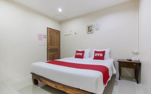 OYO 75331 Hareeya Hotel