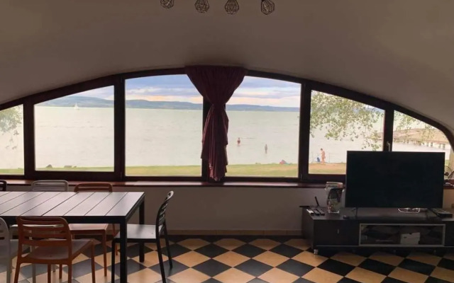Szines Panoráma Apartman