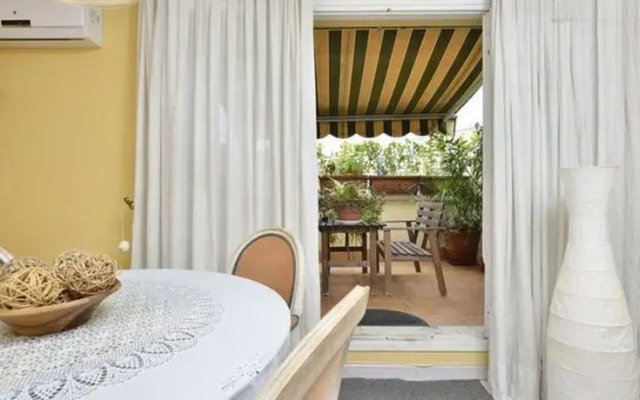 Penthouse Carrer de l'Hort by HelloApartments