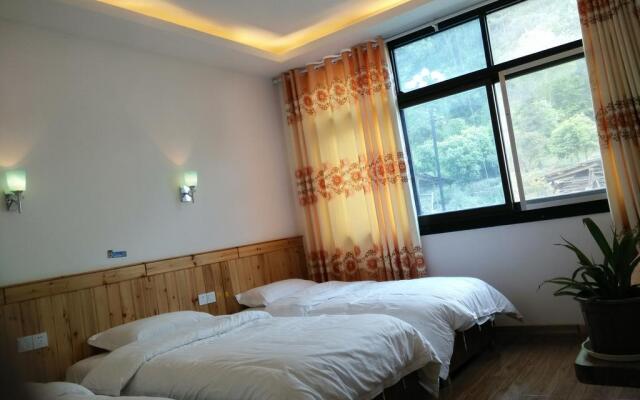 Zhangjiajie Longquan Inn