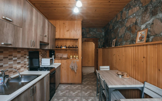 Guest House Бескид