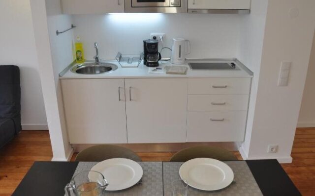 OPO.APT - Art Deco Apartments in Oporto's Center