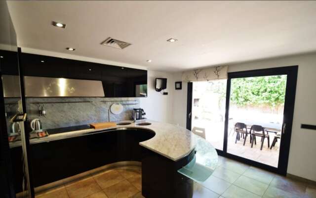 102502 -  Villa in Calvià