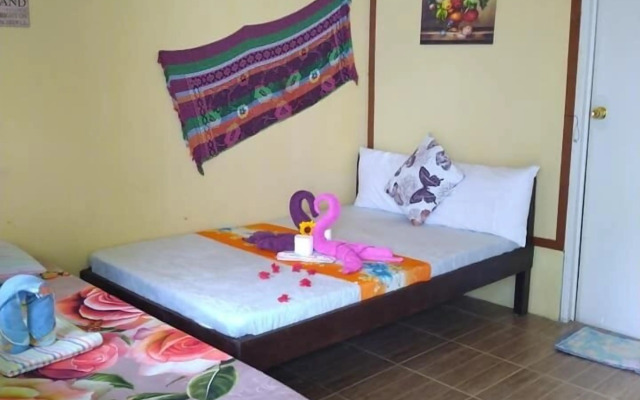 Sun Valley Inn - Hostel