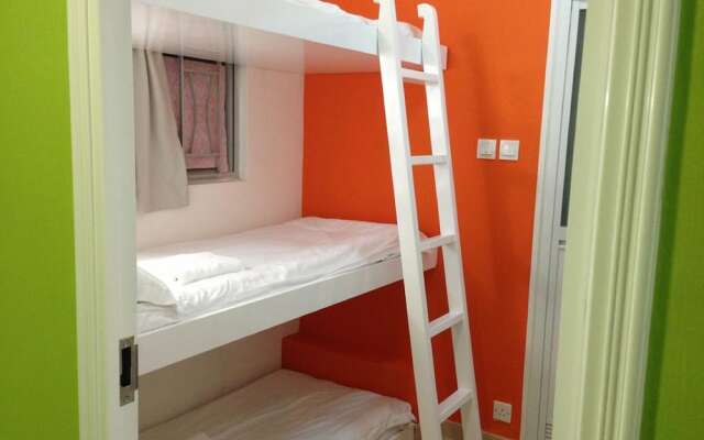 Homy Inn - Hostel
