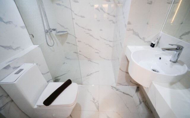 New And Cozy Studio At 88 Avenue Apartment