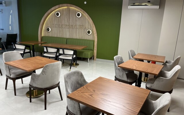 Sezer's Oliva Hotel