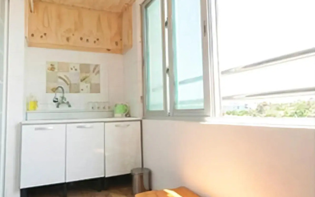 On The Stone Guesthouse 2 - Hostel