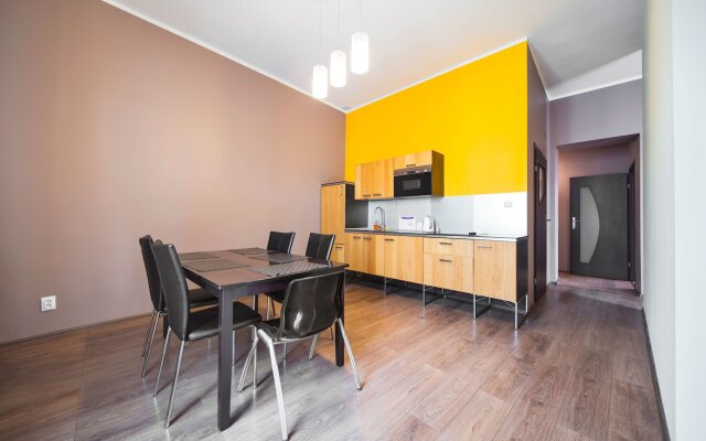 Platinum Aparthotel