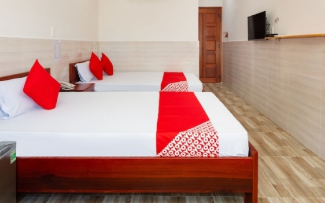 OYO 474 Vinh Quang Hotel 3