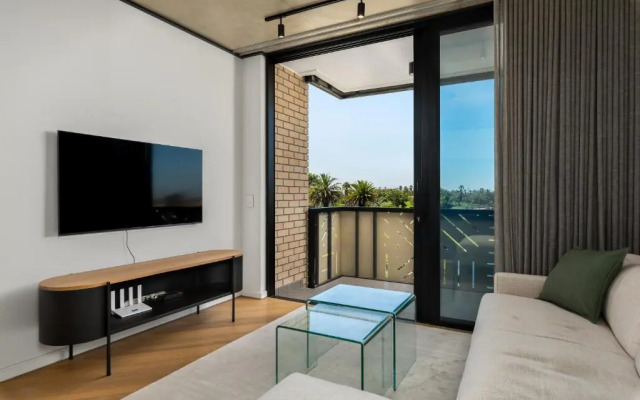 Bridgewater Studio 204