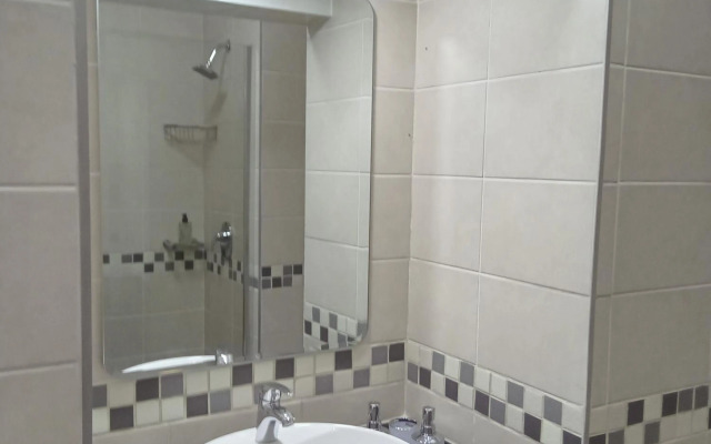 Brookes Hill Suites 238