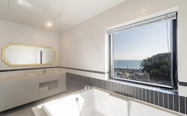 Ava Hotel Songjeong