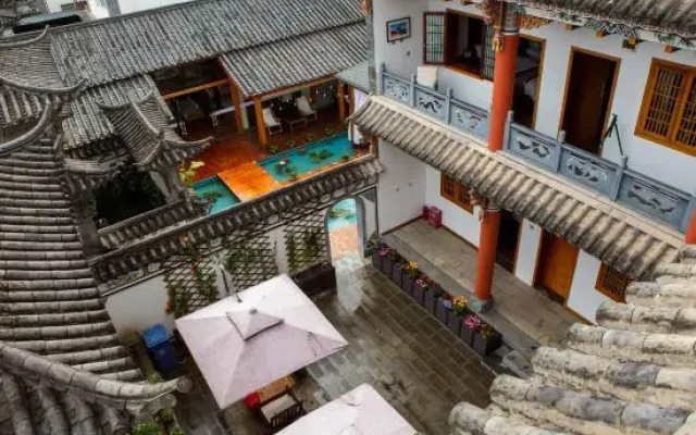 Dali Ancient City May Shenmu Inn
