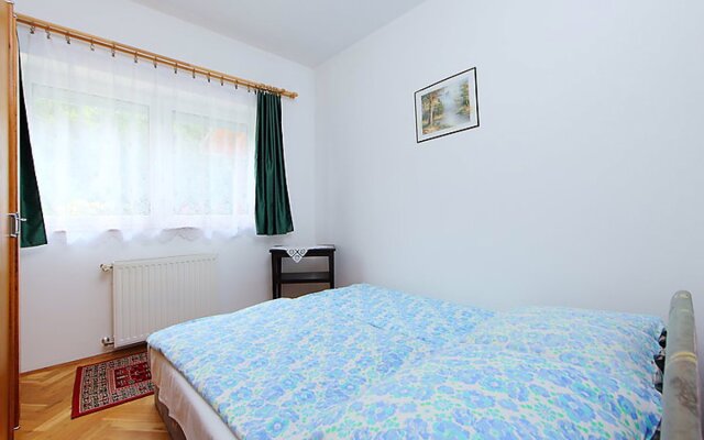 Balaton H2058