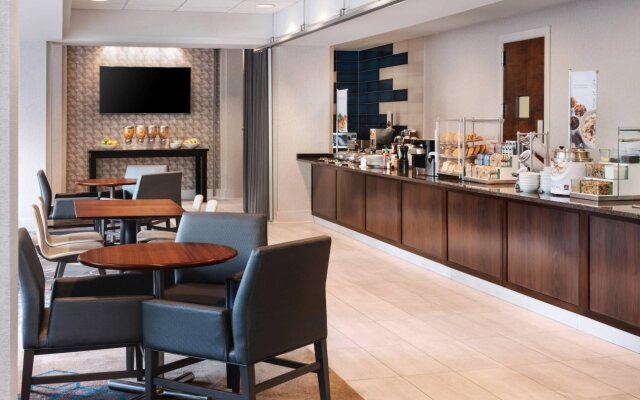 Residence Inn by Marriott Bethesda Downtown