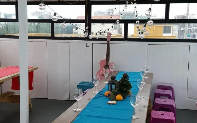 Lemon Tree Guesthouse 1 - Hostel