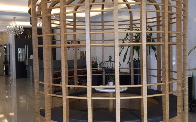 Nest Hotel