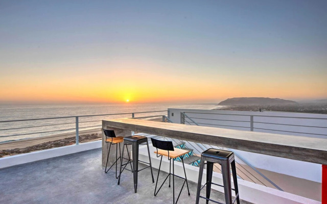 Luxury Ocean-view Villa w/ Pool By Cerritos Beach