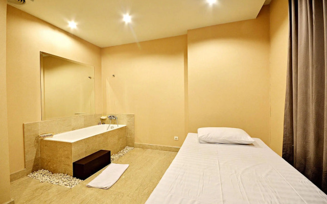 ZEN Rooms Mampang Tendean